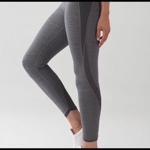 Lululemon size 4 gray Featherlight leggings